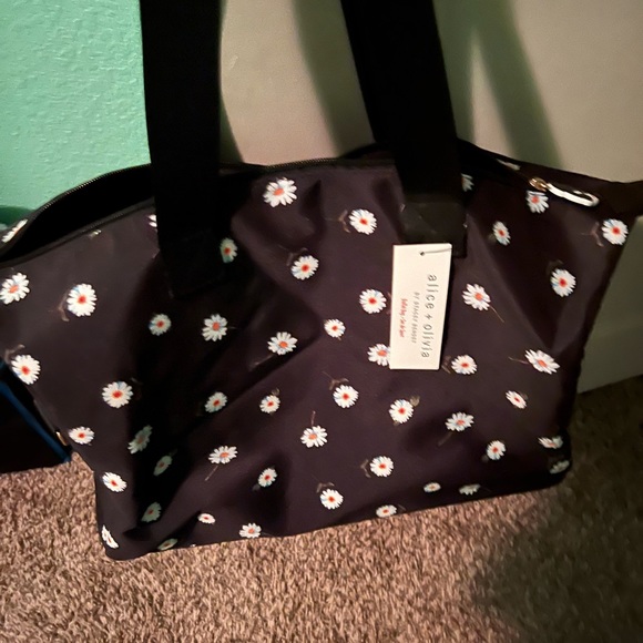 New bag with tags. - Picture 2 of 2